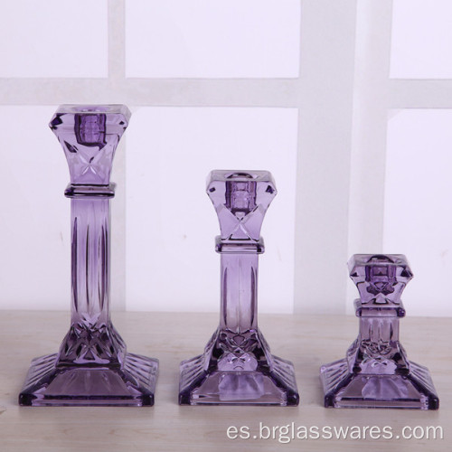 Candelero Clásico Morado Base Cuadrada